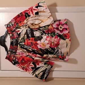 Blumarine Floral Multicolor Cotton Blouse Sz8 NWT Blouse is from Italy